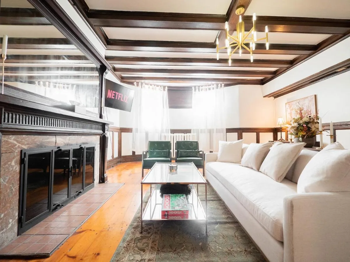 Historical Apartment In Montreal - The Lilibeth 0*,  Kanada